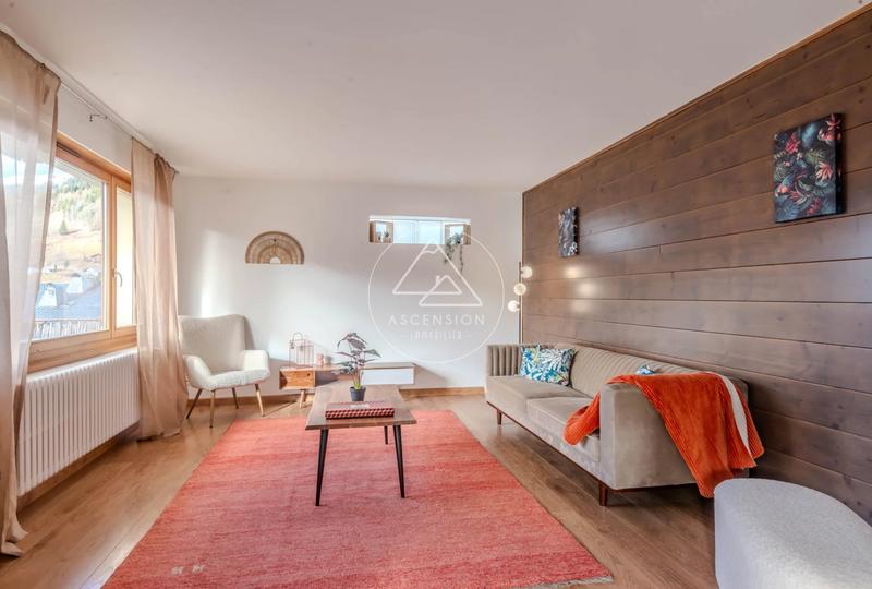 Appartement - 110 m² - 4 pièces