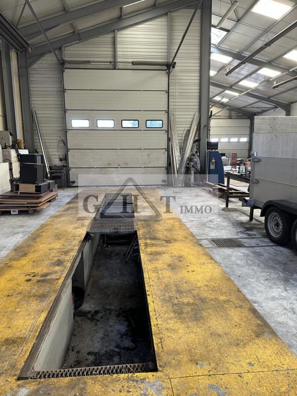 Terrain industriel - 6 737 m²