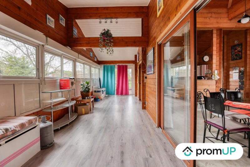 Maison - 122 m² - 5 pièces