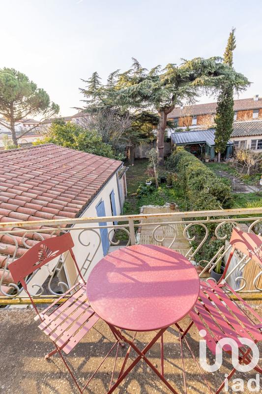 Maison - 160 m² - 10 pièces