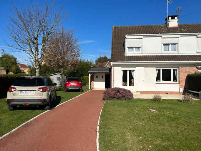 Maison - 100 m² - 6 pièces