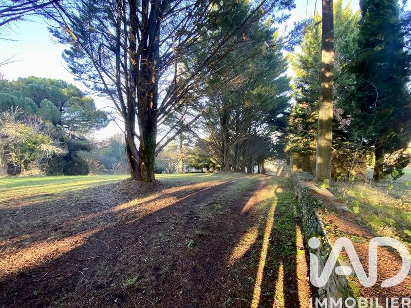 Maison - 138 m² - 2 pièces