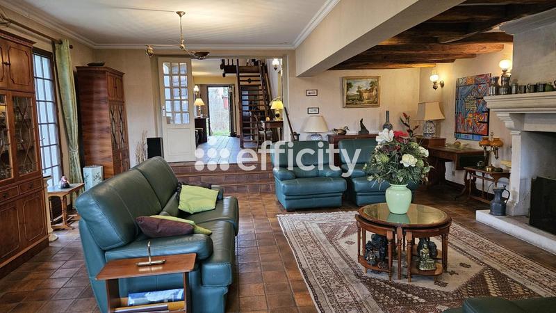 Maison - 233 m² - 8 pièces