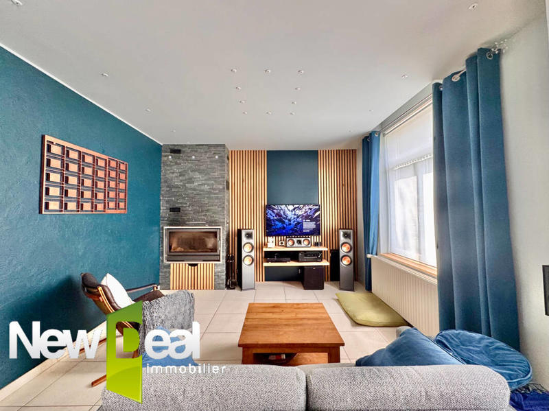 Maison - 185 m² - 11 pièces