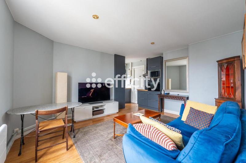 Appartement - 147 m² - 6 pièces