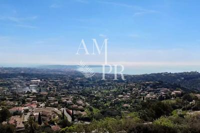 Propriété - 495 m² - 8 pièces