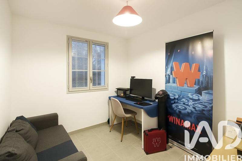 Maison - 93 m² - 5 pièces