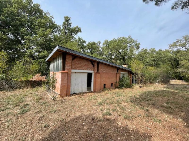 Maison - 500 m² - 10 pièces