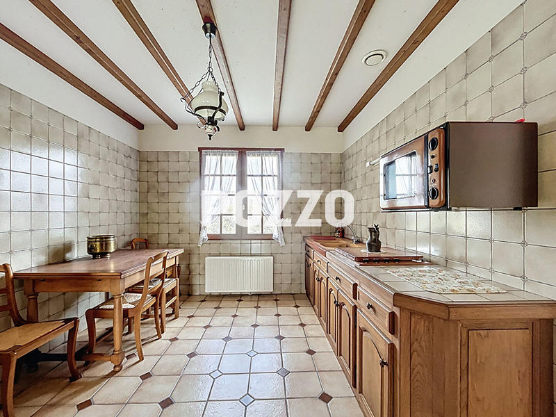 Maison - 93 m² - 5 pièces