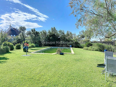 Maison - 253 m² - 12 pièces