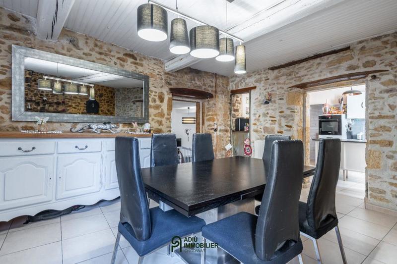 Maison de village - 116 m² - 5 pièces