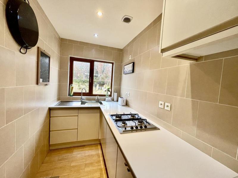 Maison - 200 m² - 7 pièces