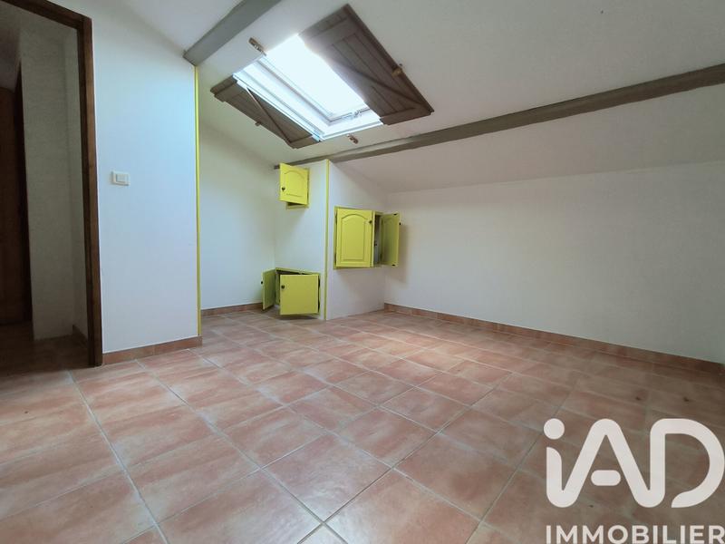 Maison - 280 m² - 13 pièces