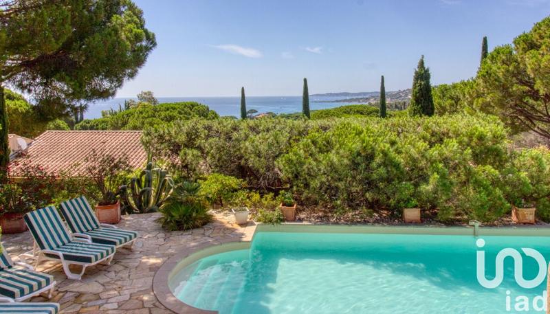 Maison - 168 m² - 7 pièces