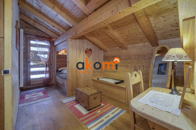 Châlet - 387 m² - 14 pièces