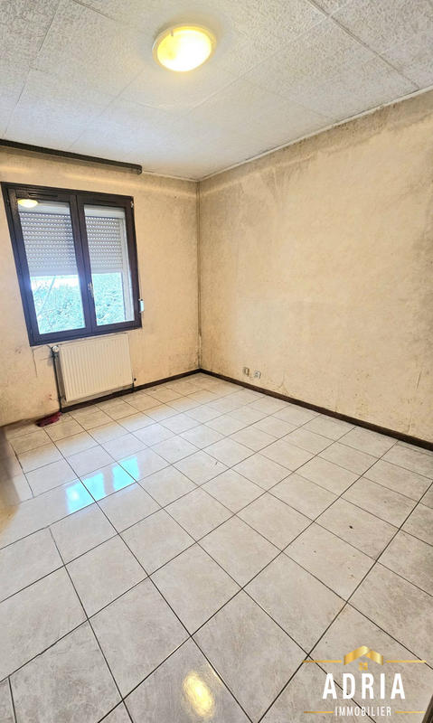 Maison - 140 m² - 7 pièces