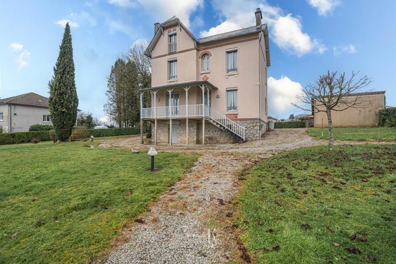 Villa - 145 m² - 5 pièces