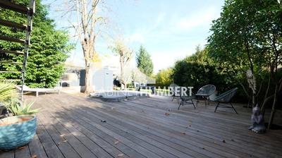 Appartement - 206 m² - 5 pièces