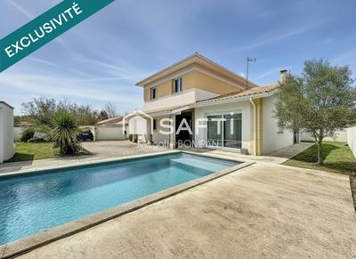 Maison - 140 m² - 6 pièces