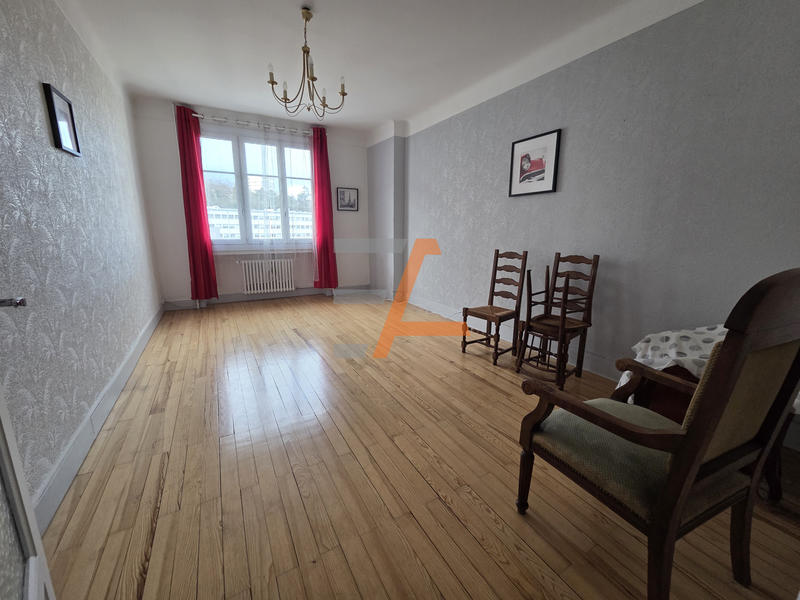 Appartement - 65 m² - 2 pièces