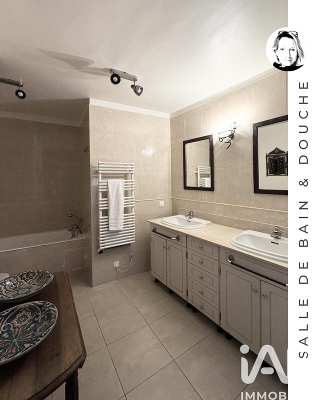 Appartement - 90 m² - 3 pièces