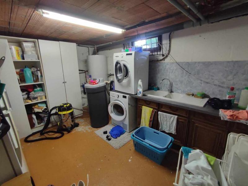 Maison - 169 m² - 8 pièces