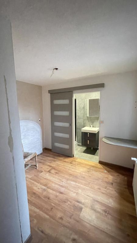 Immeuble - 54 m² - 4 pièces