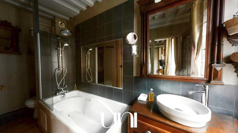 Maison - 168 m² - 5 pièces