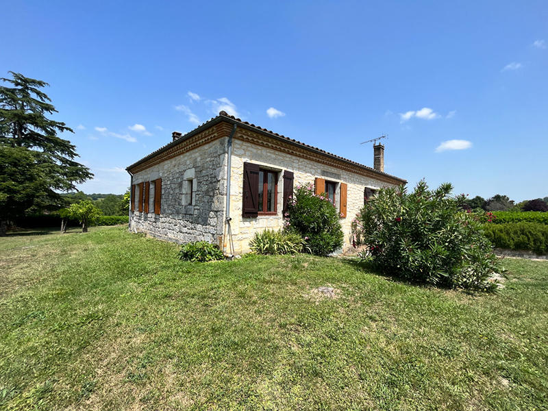 Maison - 122 m² - 6 pièces