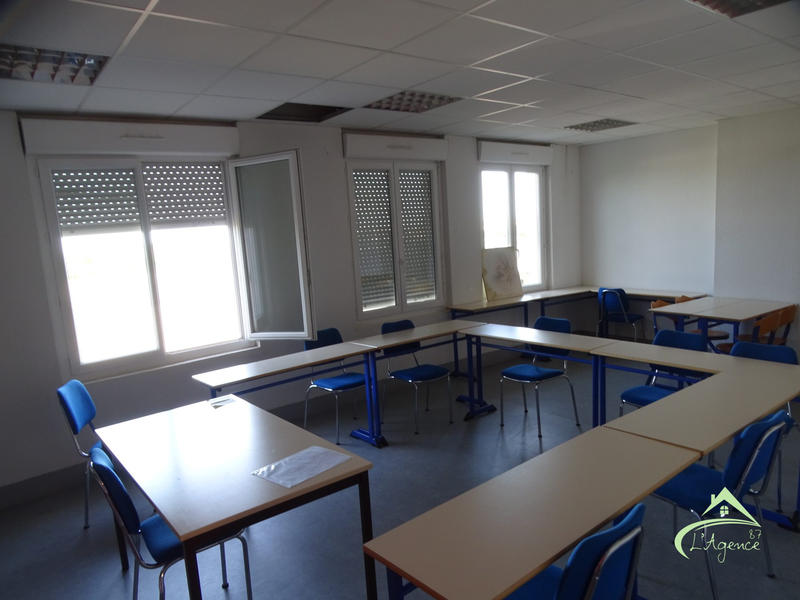 Bureau - 73 m² - 4 pièces