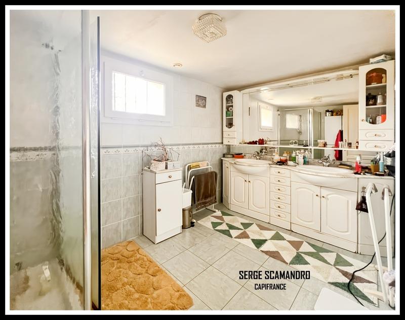 Villa - 155 m² - 6 pièces