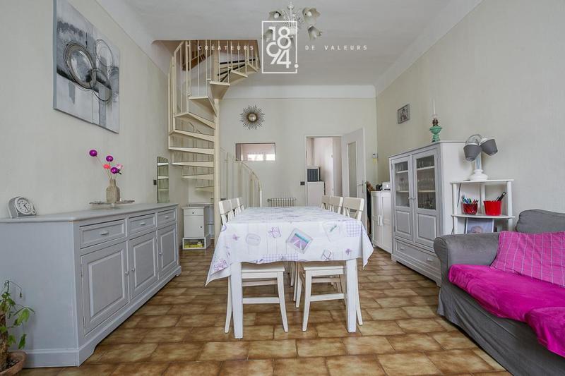 Maison - 85 m² - 4 pièces