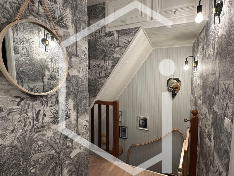 Maison - 92 m² - 4 pièces