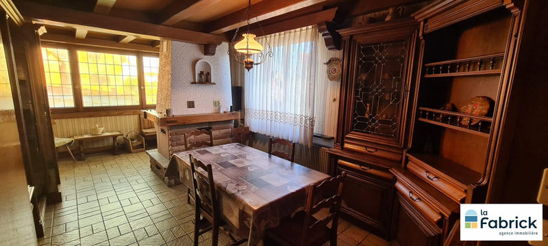 Maison - 159 m² - 6 pièces