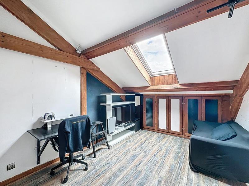 Appartement - 100 m² - 4 pièces