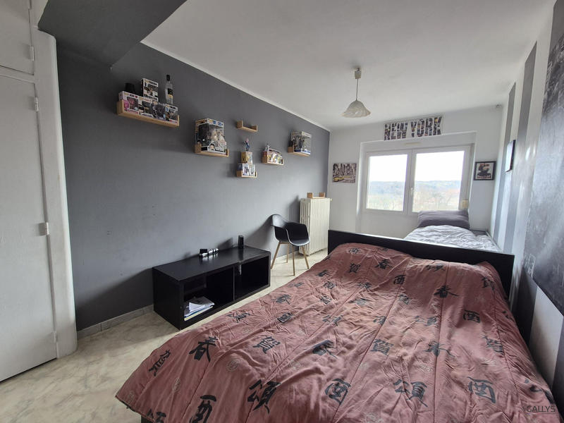 Appartement - 149 m² - 8 pièces