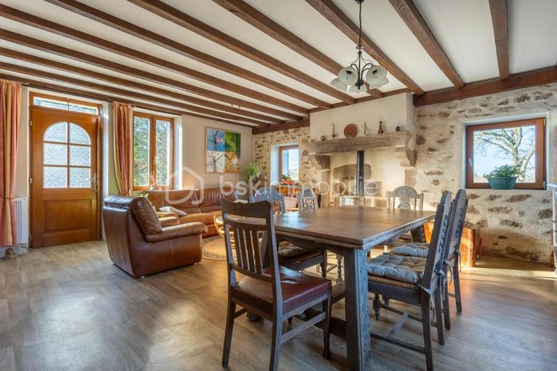 Corps de ferme - 153 m² - 6 pièces