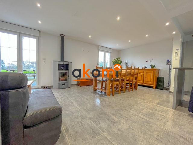 Maison - 86 m² - 4 pièces