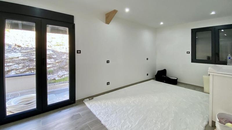 Villa - 130 m² - 4 pièces