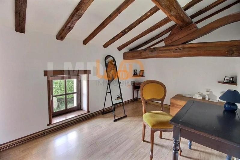 Maison de campagne - 275 m² - 8 pièces