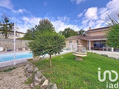 Maison - 123 m² - 5 pièces