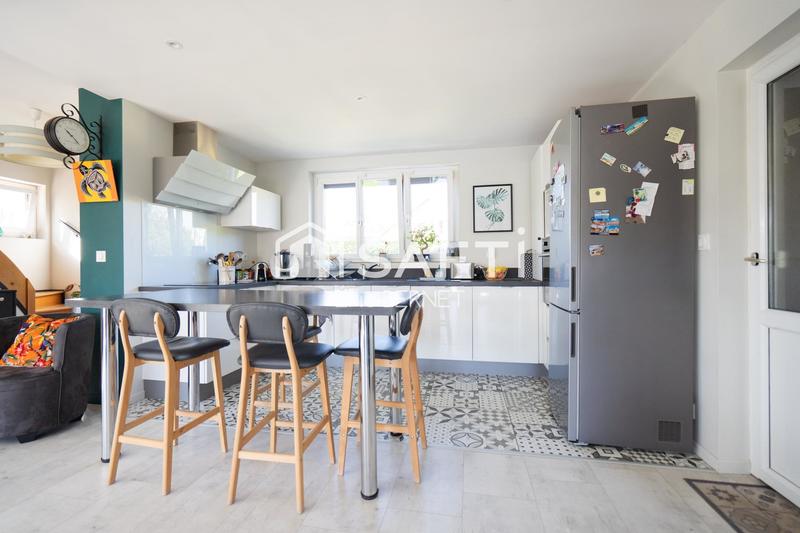 Maison - 125 m² - 6 pièces