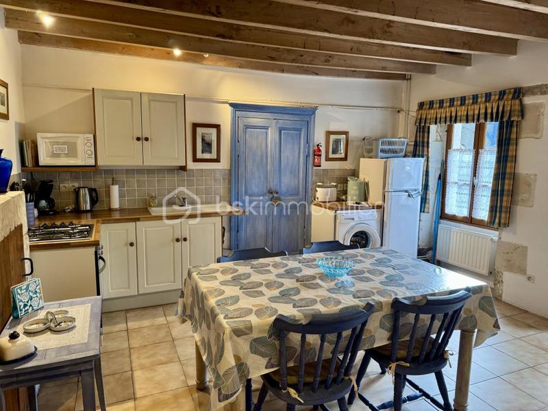 Maison - 400 m² - 11 pièces