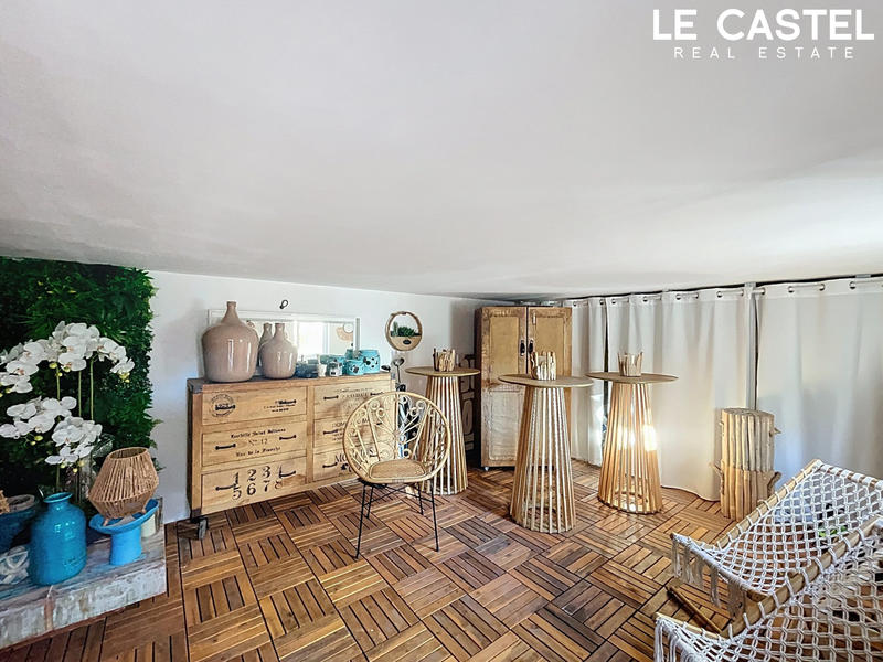 Appartement - 87 m² - 4 pièces