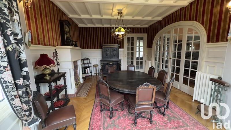 Maison - 357 m² - 14 pièces