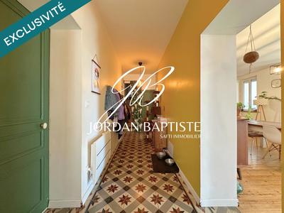 Maison de ville - 220 m² - 6 pièces