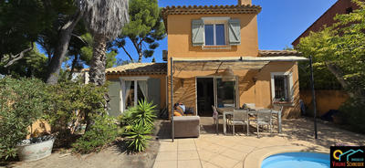 Maison - 110 m² - 4 pièces