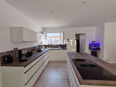 Maison - 130 m² - 4 pièces