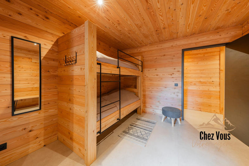 Châlet - 255 m² - 6 pièces