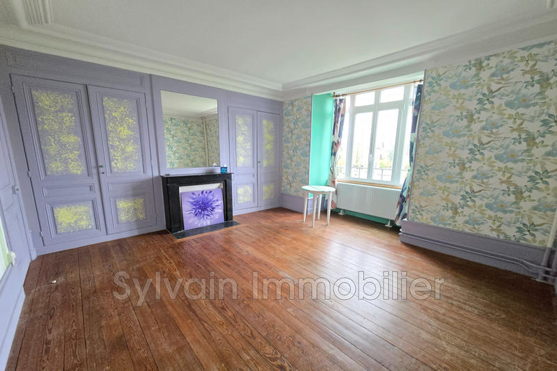 Maison - 176 m² - 6 pièces